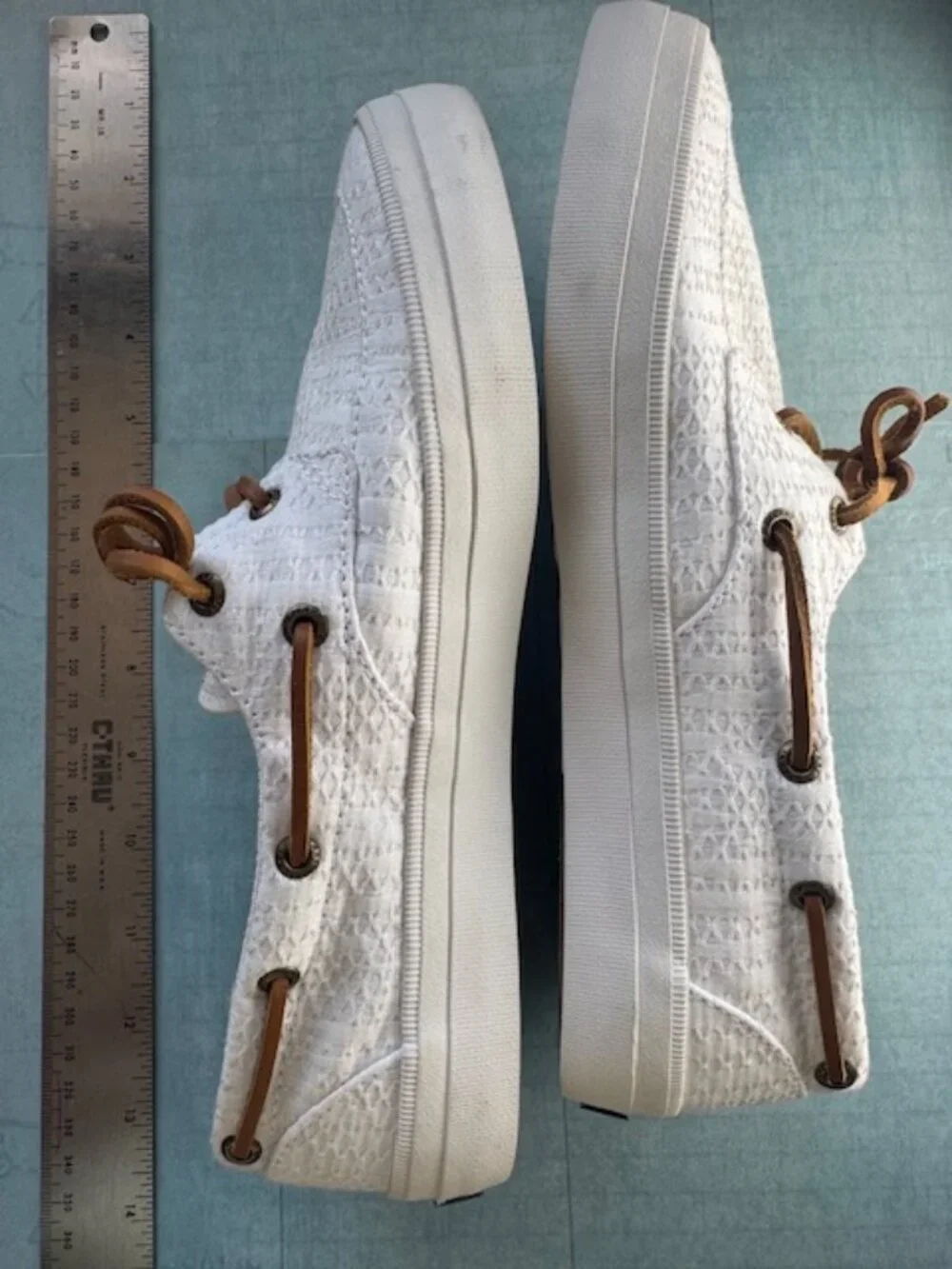 SPERRY Top-Sider White Textured Boat Shoes w/Memory Foam -NEW! Women’s Sz 8